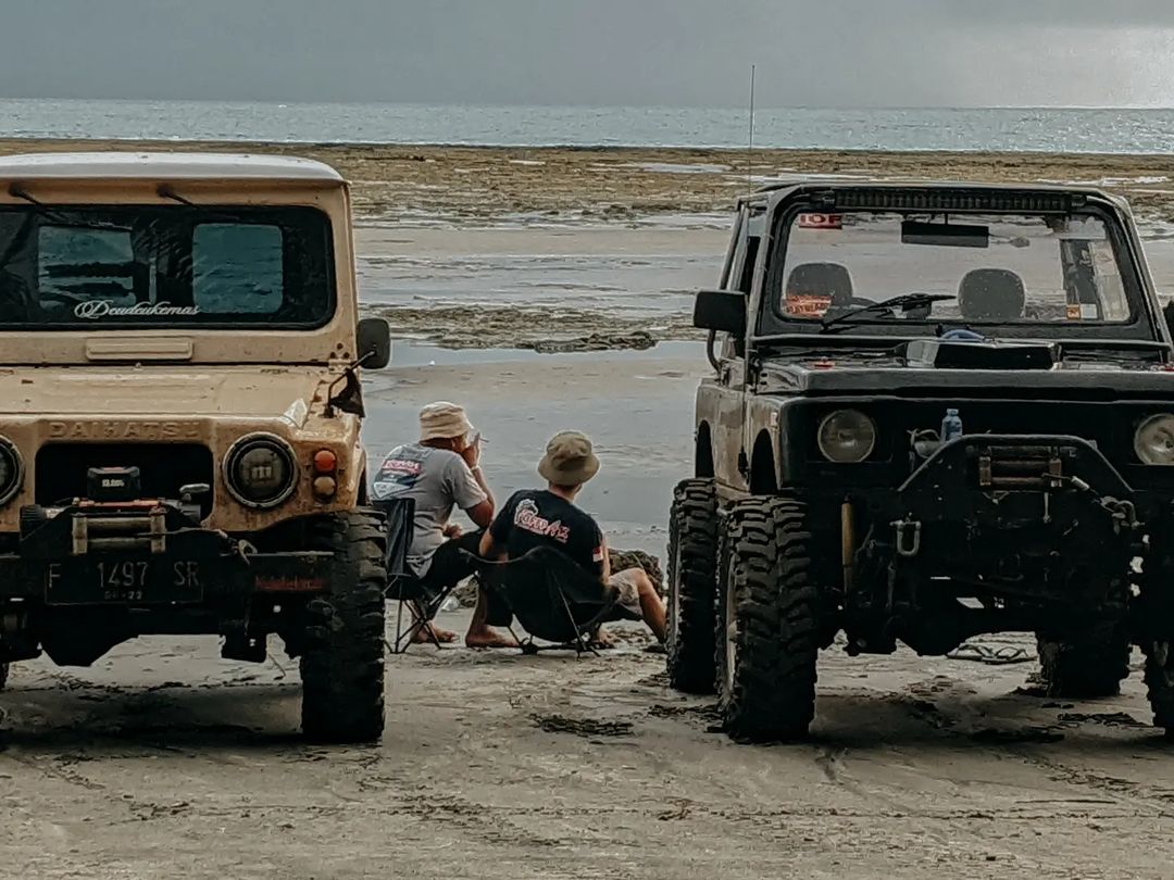 Offroad Pantai Karang Gantung - ujung genteng